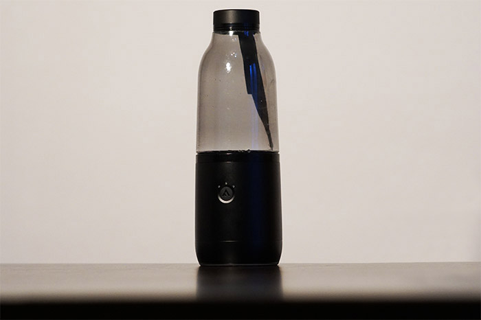 13 Smart Water Bottles, Apps, and Other Devices to Help You Stay Hydrated