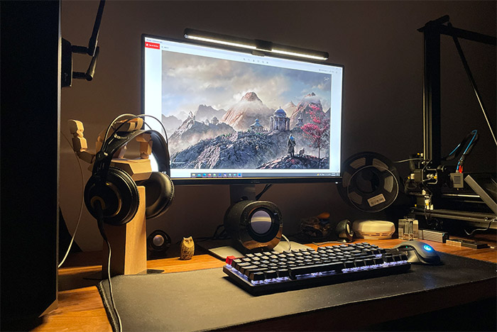 Monitor Light Bar PRO+ with desk top dial, for Curved/Flat Monitors